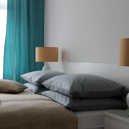 Leon Apartman *